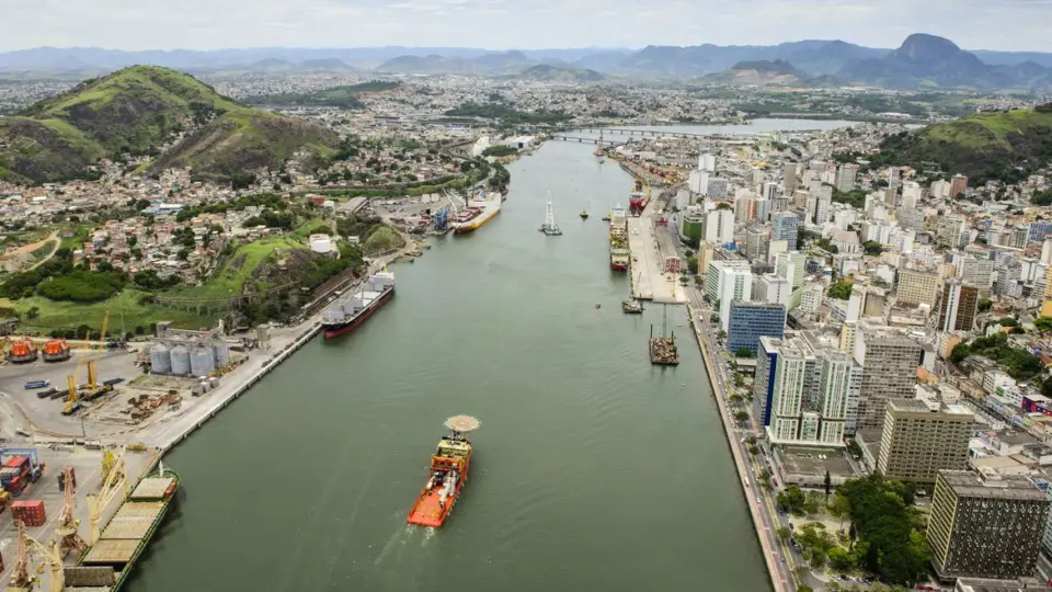 Codesa foi a leilão: primeira privatização de porto do Brasil