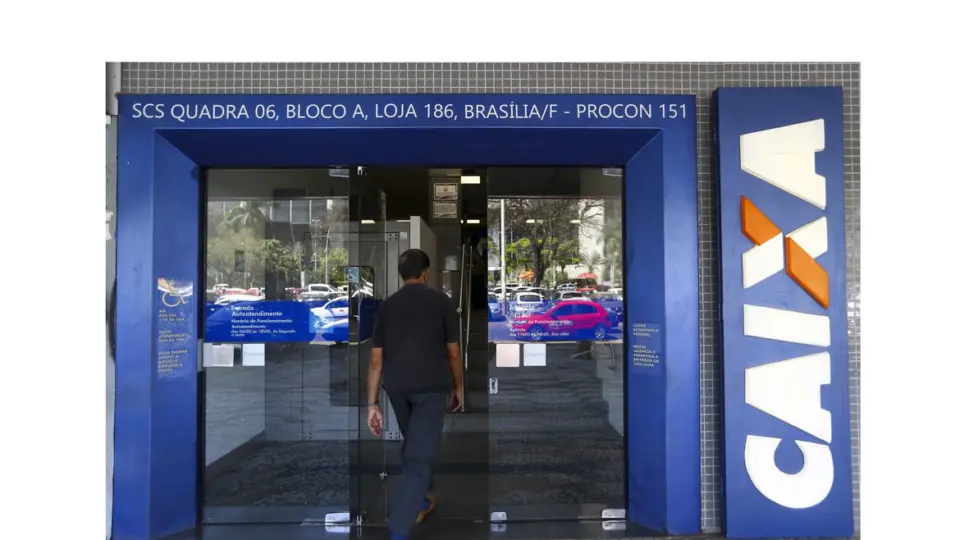 Ministério Público junto ao TCU pede suspensão do empréstimo consignado do Auxílio Brasil pela Caixa