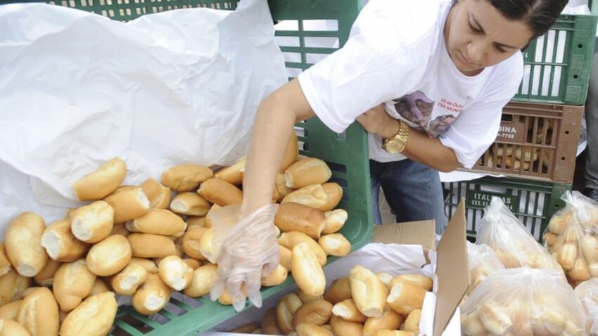 Operação-padrão na Receita afeta fabricação de muitos produtos: pãozinho pode começar a faltar
