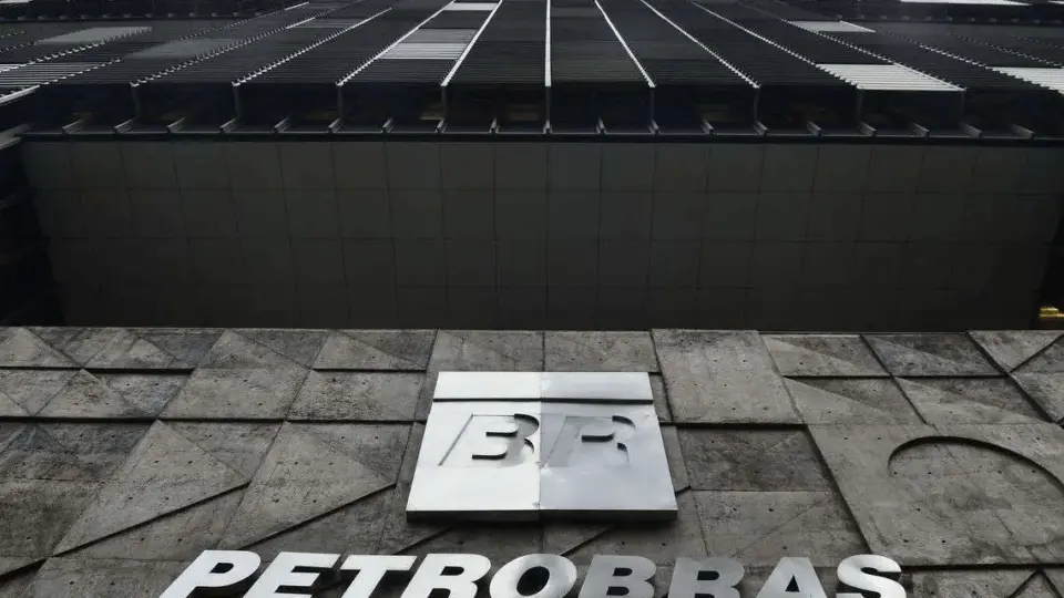 Petrobras busca evitar repasse da volatilidade das cotações do petróleo