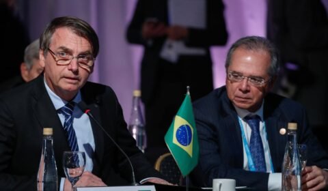 Bolsonaro usa privatização da Petrobras para reconquistar apoio dos mais ricos nas eleições de 2022