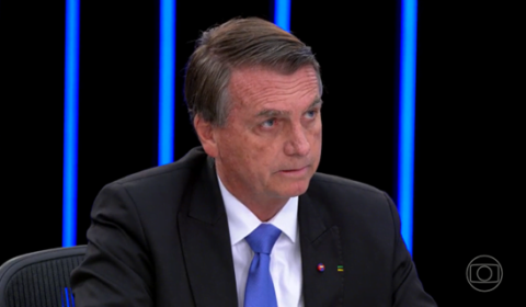 Em meio a uma chuva de mentiras, Bolsonaro afirma ao JN: “Números da economia são fantásticos”