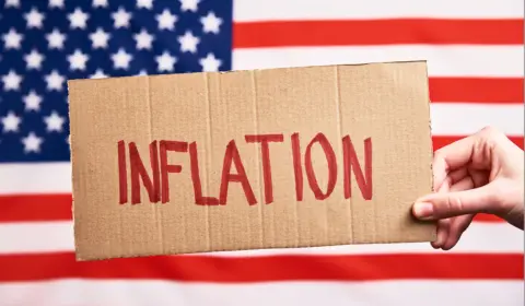 Inflação nos Estados Unidos desacelera e fica abaixo do previsto, aliviando a pressão sobre o Fed