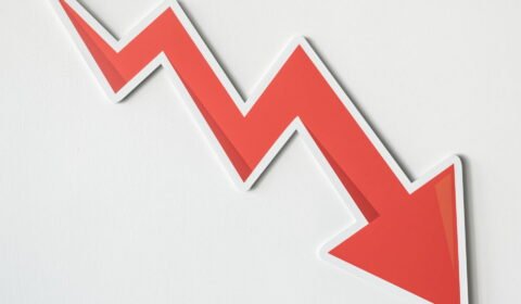 IGP-DI cai 0,27% em janeiro