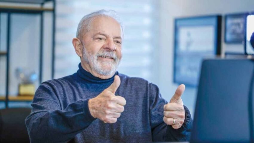 Pesquisa mostra que para 76% dos brasileiros Lula acerta ao combater os juros altos