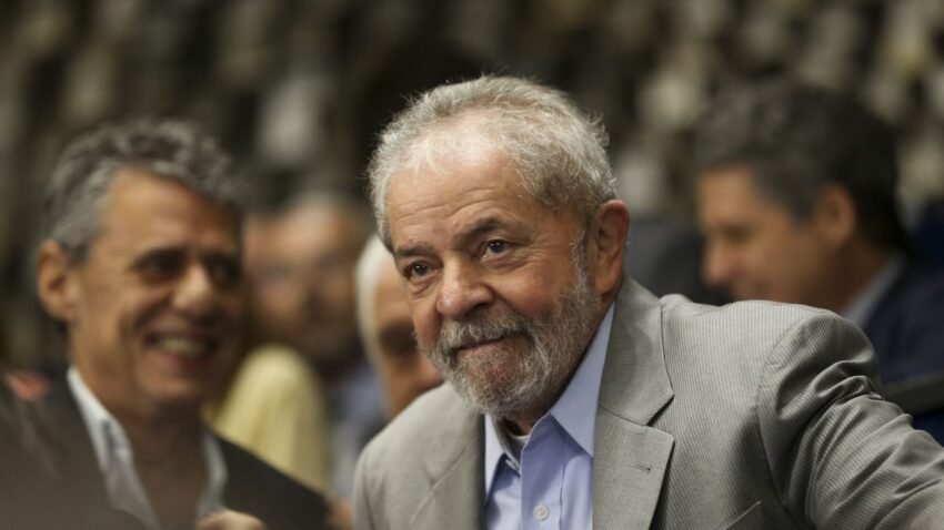 Pesquisa PoderData mostra quadro de estabilidade na disputa eleitoral entre Lula e Bolsonaro