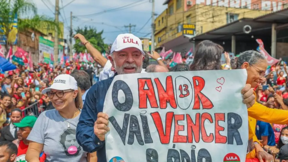 Propostas econômicas de Lula englobam pautas de aliados e estratégias para incluir os mais pobres no Orçamento