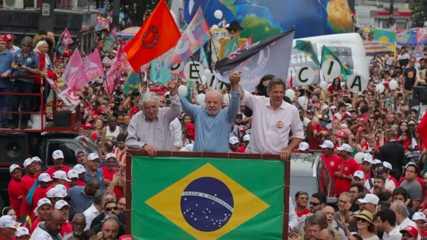 Lula derrotou o uso bolsonarista da máquina pública, diz professora