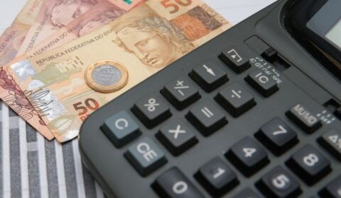 Tesouro vê necessidade de incremento de R$ 296 bilhões na arrecadação para cumprimento de metas fiscais