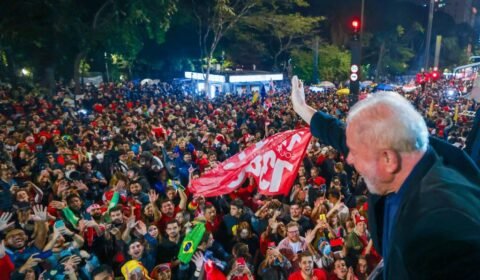 Para vencer a eleição no segundo turno, Lula pode incorporar propostas econômicas de Ciro e Tebet