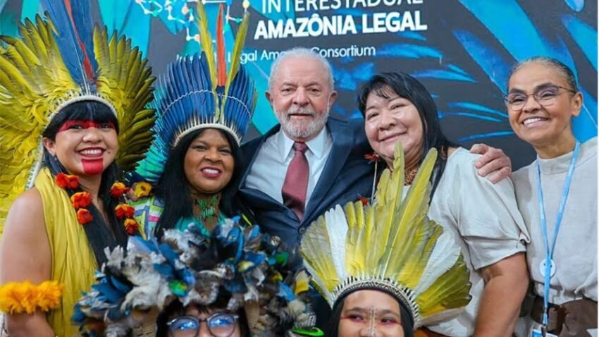 Na COP 27, Lula defende furar teto de gastos para manter programas sociais e minimiza reação do mercado financeiro