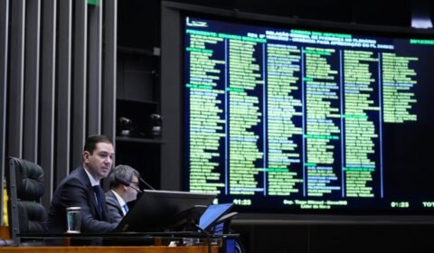 Câmara aprova urgência para projeto do novo arcabouço fiscal