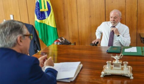 Governo Federal vai antecipar R$ 10 bilhões para compensar estados e municípios com perdas na arrecadação do ICMS, diz Padilha
