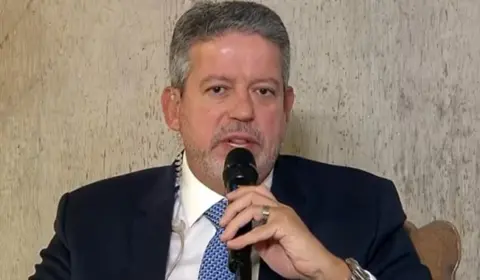 Prioridade para o governo, Lula quer concluir votação da reforma tributária em até três meses, diz Arthur Lira