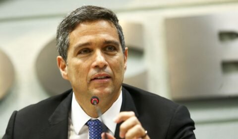 Campos Neto afirma que mais dois cortes de 0,50 p.p. na taxa Selic até janeiro seriam ‘apropriados’