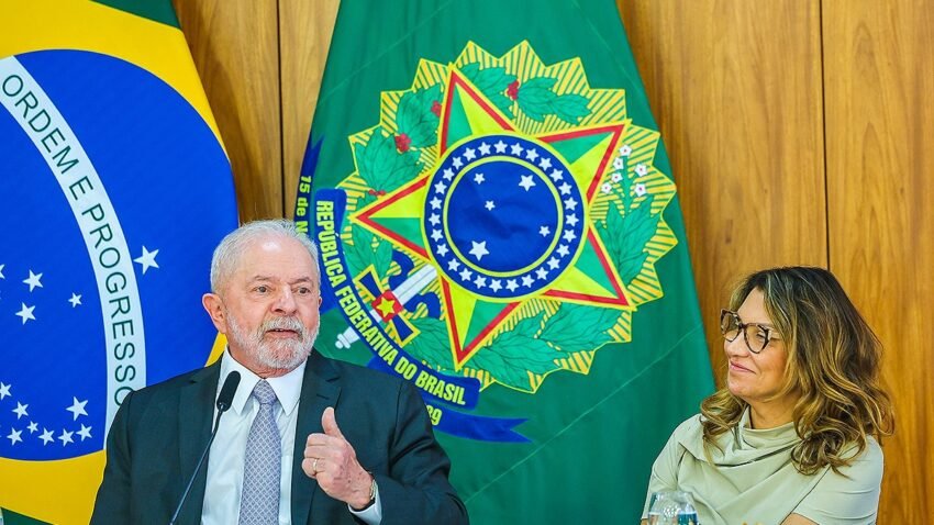 ‘Economia precisa de juros acessíveis para voltar a crescer’, afirma Lula