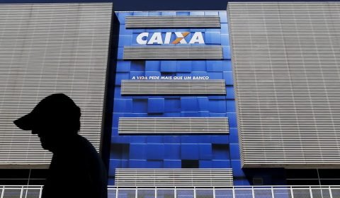 Por ordem de Lula, Caixa suspende início de cobrança de tarifas de operações via Pix para pessoas jurídicas
