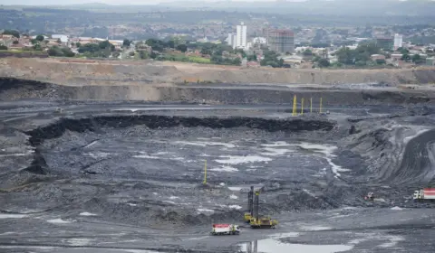 Estado brasileiro outorga quase 600 bi de litros de água para a mineração sem indicação da fonte