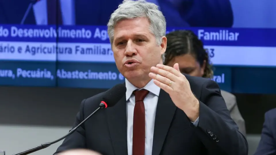 Ministro Paulo Teixeira anuncia plano de reforma agrária