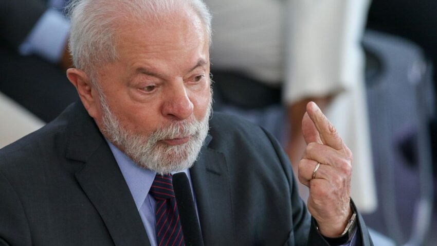 ‘Espero que o Congresso, ao invés de proteger os mais ricos, proteja os mais pobres’, diz Lula sobre tributação dos super-ricos