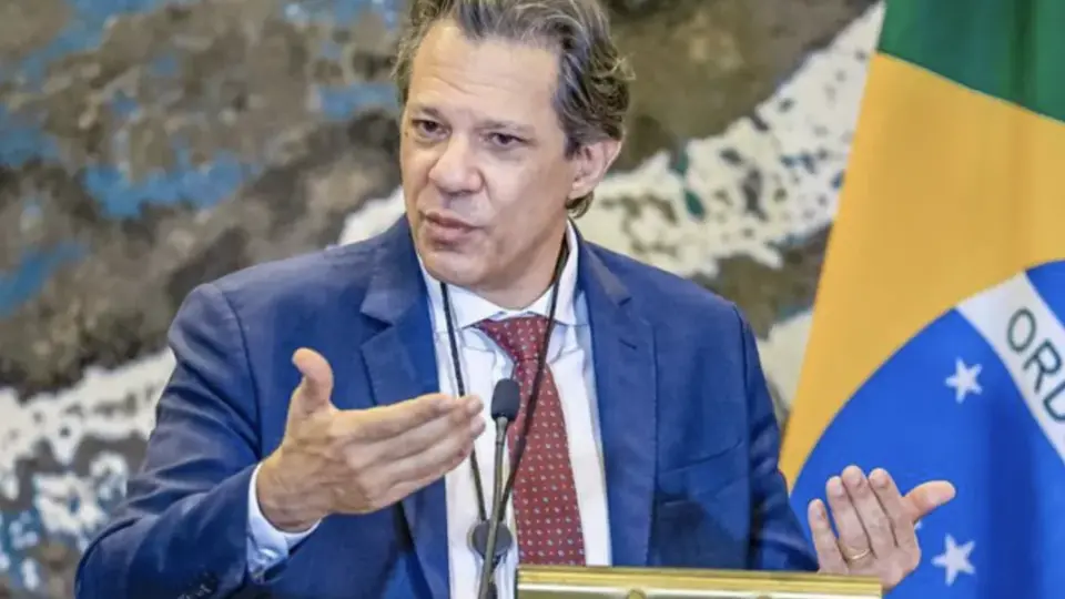 Haddad chama decisão que restitui R$ 4,8 bi à Souza Cruz de exemplo de ‘erosão da base tributária’