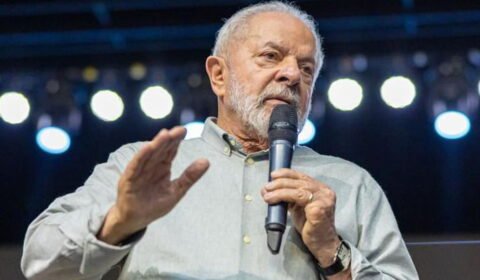 Governo Lula anuncia suspensão do pagamento da dívida do RS com a União por três anos