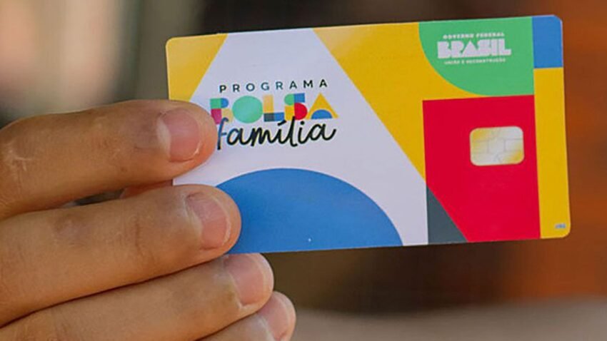 Governo vai rever dados de 7 milhões de beneficiários do Bolsa Família; 1,73 milhão de famílias unipessoais já foram excluídas do programa