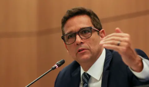 Campos Neto já sabota futura gestão do Banco Central. Jornalista Luís Nassif diz que presidente do BC faz ‘terrorismo’